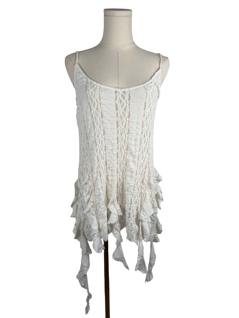 Zara White Lace Ruffle Hem Camisole Tank Top Large NWT - Picture 2 of 6